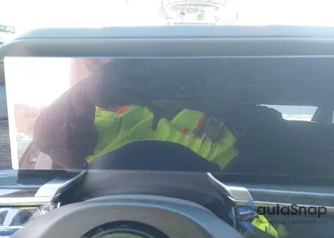 2025 BMW 760I xDrive из США, поврежденный, VIN WBA33EJ08SCV55132